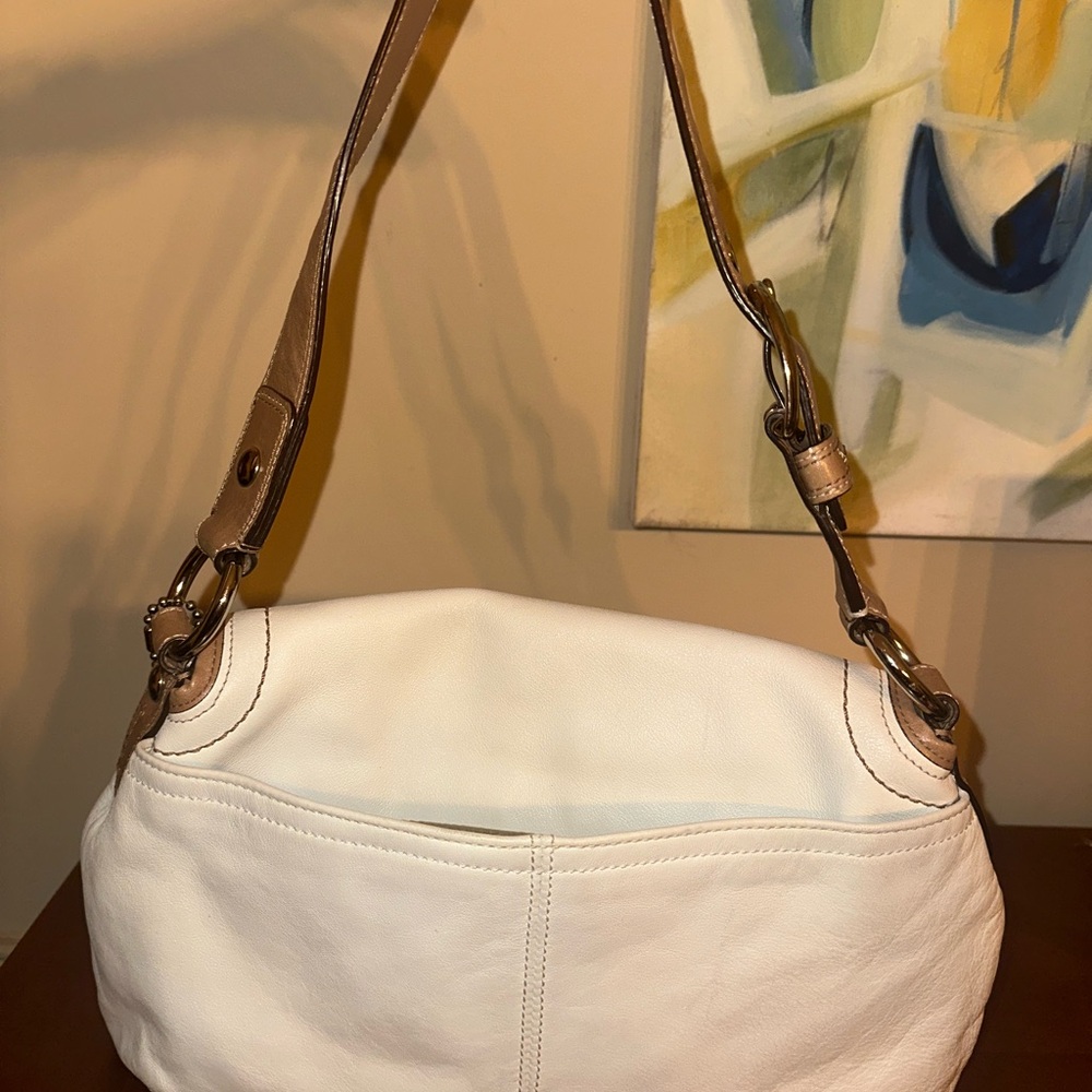 Coach Soho white and light brown ๐ - Picture 3 of 13
